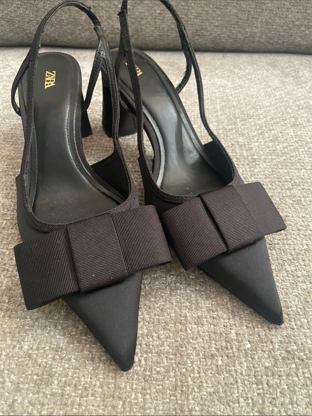 ZARA Black Pointed Slingback Heels with Grosgrain Bow size EU 39 US 8.5